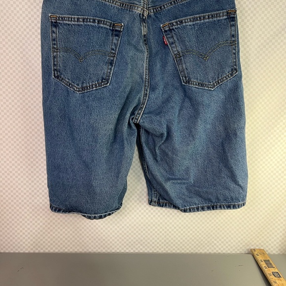 Levis 469 Loose Shorts Jorts Mens Sz 33 Denim 100% Cotton Medium Wash Casual - Picture 7 of 11